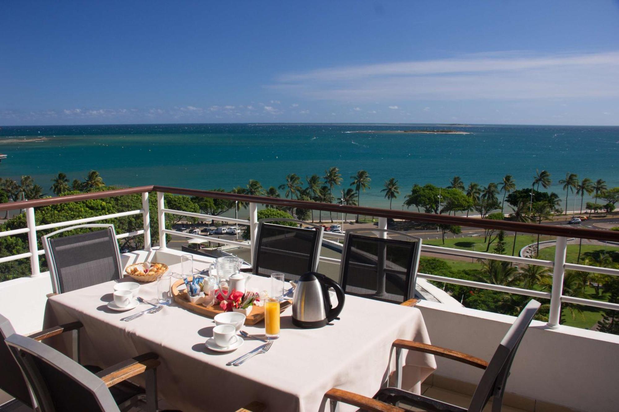 Hilton Noumea La Promenade Residences Exteriör bild