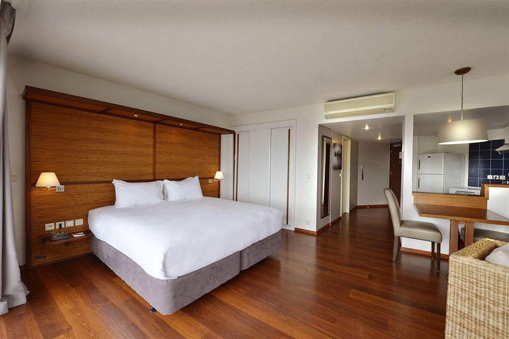 Hilton Noumea La Promenade Residences Exteriör bild